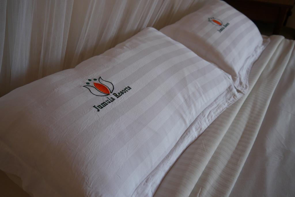 Jumuia Hotel Кисуму Экстерьер фото